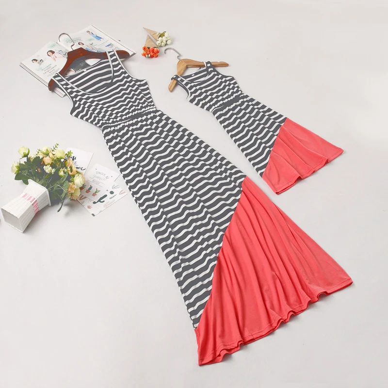 

2021 New Mom and Daughter Dress Stripe Stitching O-neck Sleeveless Dress Women Girls Dress Summer Cute Mother Kids Family Look