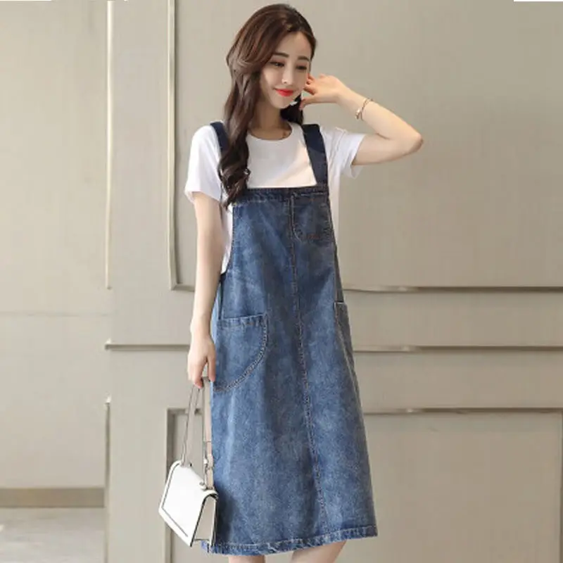 Платье с джинсовыми лямками Женское 2021 весна-лето Новый корейский стиль без рукавов Карман Расслабленный средней длины Sundress.