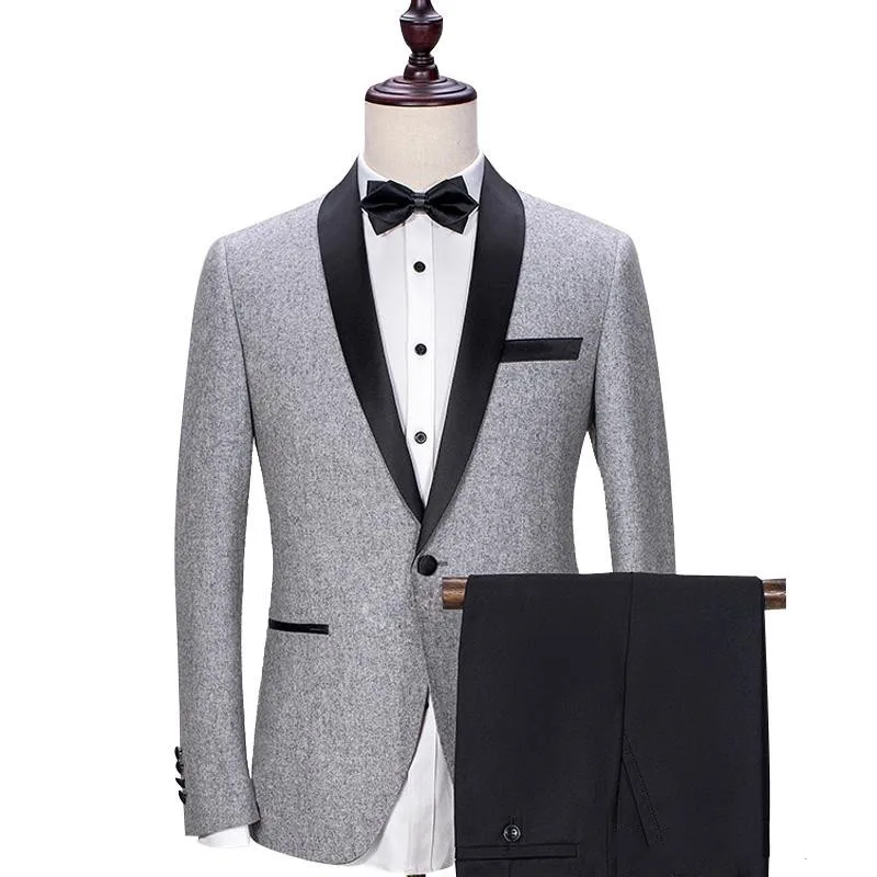 

Серые Свадебные смокинги для жениха 2020 Черная шаль с лацканами Обрезанные мужские костюмы индивидуальный пошив костюм для жениха для делов...