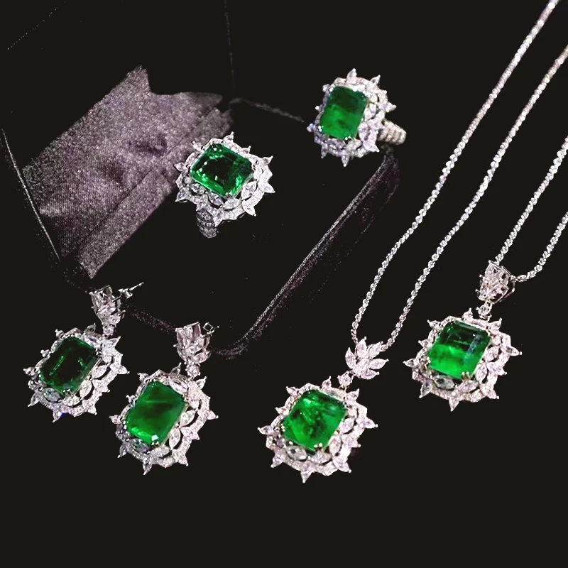 

Latest Design Emerald Jewelry Set 925 Sterling Silver Synthetic Emerald Ring for Women