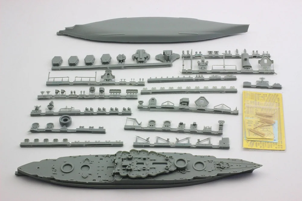 № 4632). Revell 05101. линкор корвет 3400. линкор гангут октябрьская революция. макеты корветов.