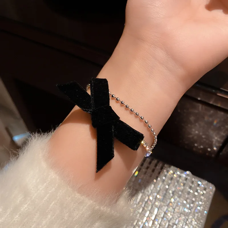 

Women's Bracelet Silver Alloy Double Velvet Bow Flashing Diamonds Crystal Stone Retro Jewelry Accessories