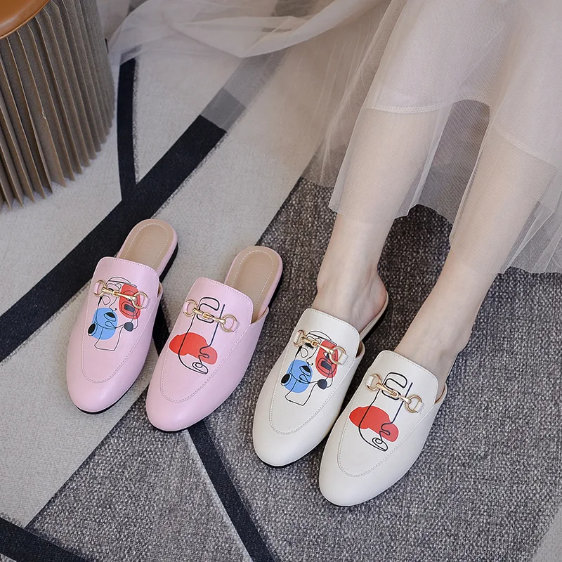 

Large size Muller shoes women 2021 summer new slippers women lazy shoes flat Baotou half slippers pattern shoes 41-44