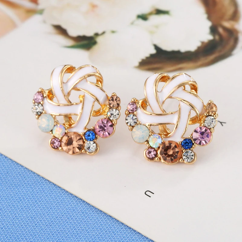 Серьги клипсы женские для ушей без пирсинга кольца с кристаллами шпиндель Клипсы