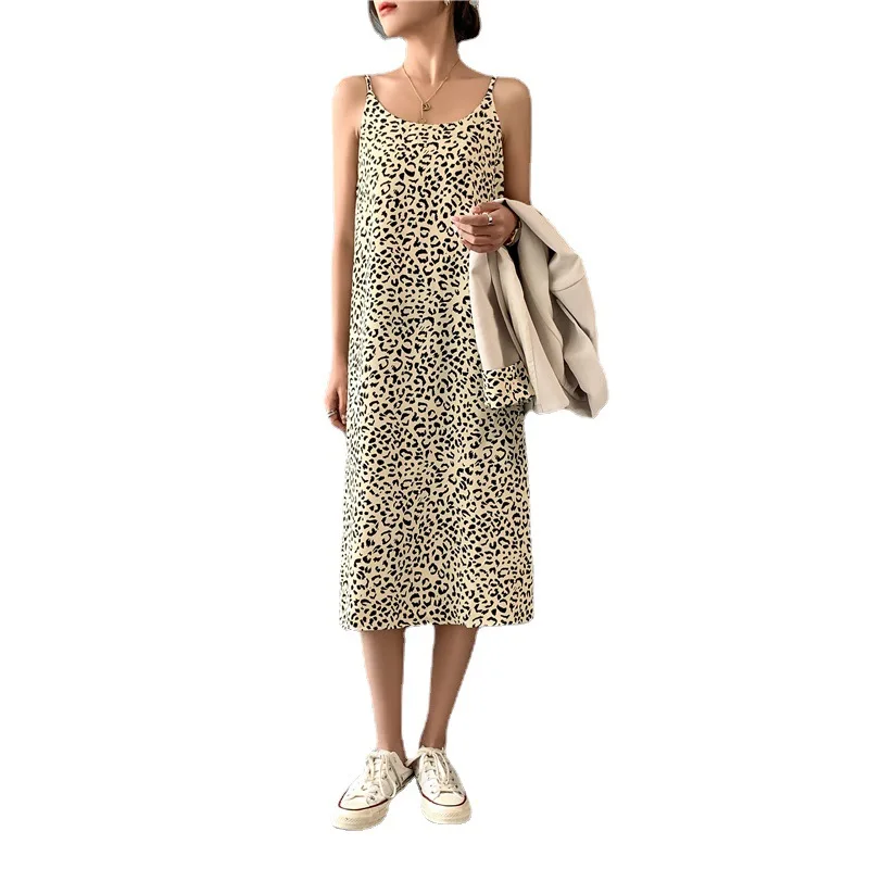

High Quality Spring Women's 2021 New French VintageSpaghetti Strap Chiffon Dress Summer Elegant Women Casual Dress Vestidos