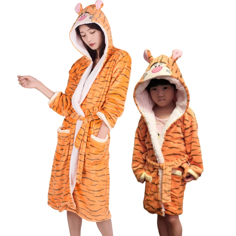 Cartoon Kids Robes Flannel Unicorn Boys Girls Robes Tiger Animal Hooded Bath Robes Long Sleeve Baby Boy Bathrobe Child Clothing