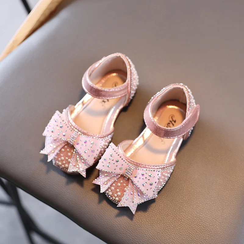 

Summer Kids Beach Sandals Girls Bow Lattice Flat Heel Beach Shoes Children Bling Bling Sandals for Girls Princess Casual Shoes