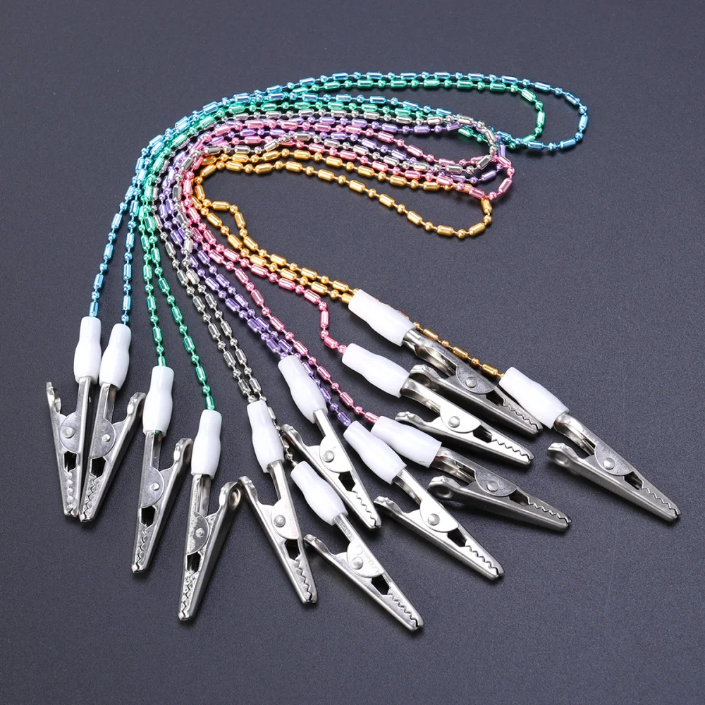 

6pcs Chain Clips Flexible Napkin Holder (Random Color)