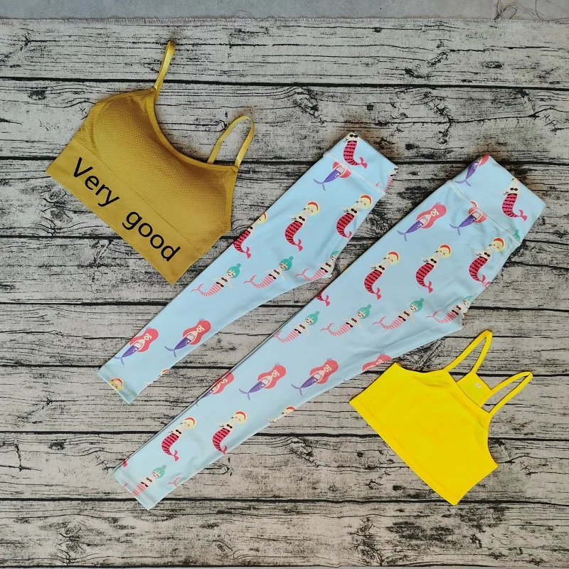 Семейный образ 2022 летний наряд для мамы и дочери брюки + спортивный жилет