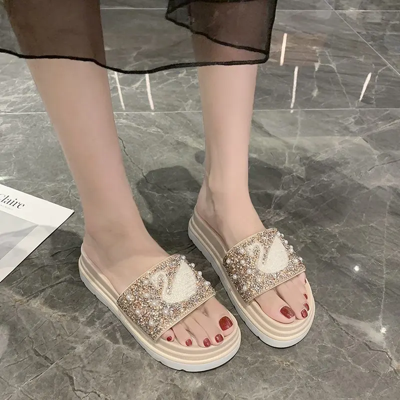 

Slippers Women Fashion Leisure Muffin Thick Bottomed Women Slippers Increase Water Drill Wear Candy Color Swan Beaded Slippers