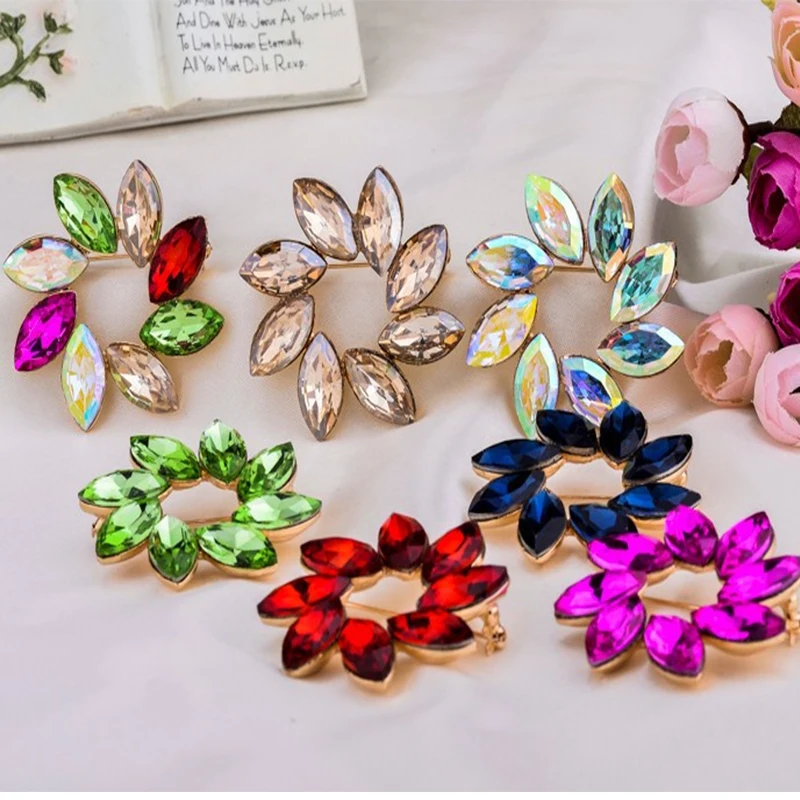 Брошь унисекс из цинкового сплава австрийская брошь с кристаллами простая для