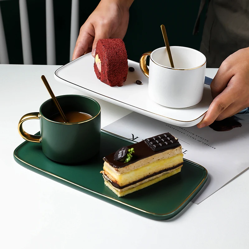 

Европейский маленький роскошный керамический набор кофейных чашек, чашка для завтрака, чашка для молока, скандинавский французский с подно...