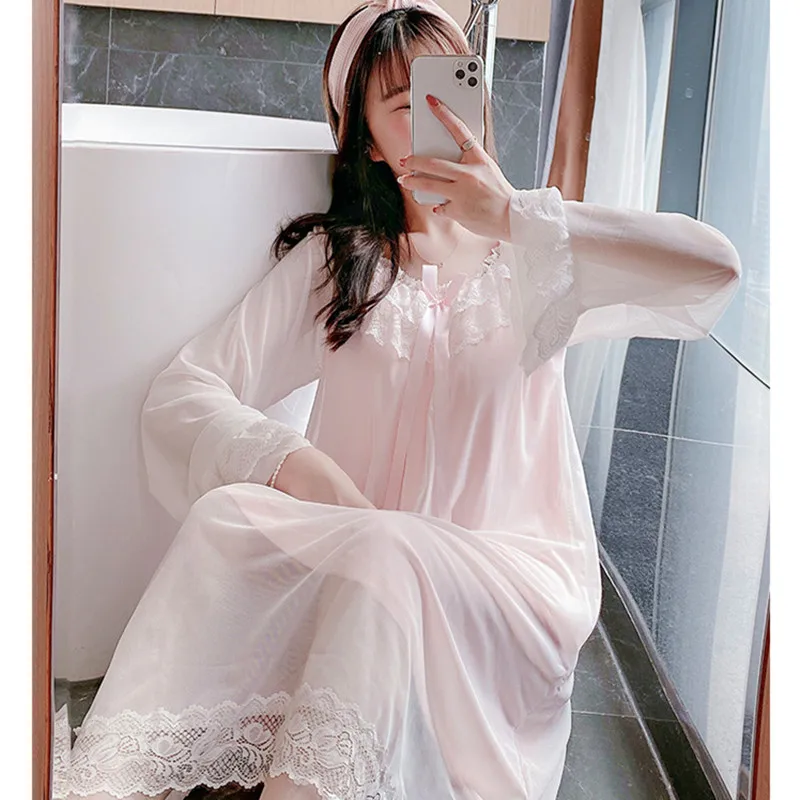 

Sexy Chest Pad Spring Autumn Nightgowns Women Sweet Net Yarn Lace Sleepwear Long Sleeve Ladie's Nightshirt Loose Night Dress