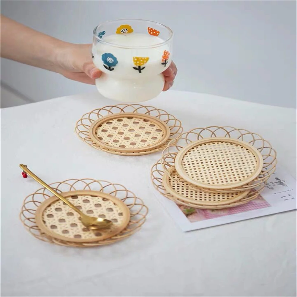 

Bamboo Rattan Coasters Handmade Woven Wicker Coffee Drinks Cup Coaster Placemat For Dining Table Cup Holder Table Placement Mat