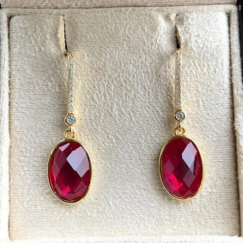 

Женские серьги из серебра 100% пробы, с рубиновым Камнем 7*11 мм