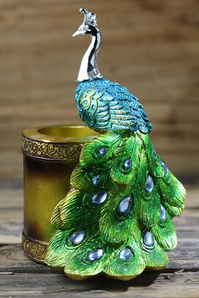 

Peacock Pen Holder Creative Pen Holder Home Furnishing Storage Bucket Cartoon Animal Electroplating Resin Crafts