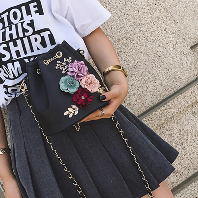 

New Fashion Trend Women Handbag PU Leather Bucket Shoulder Bag Chain Flowers Crossbody Bag Female Chic Messenger Hand Bags