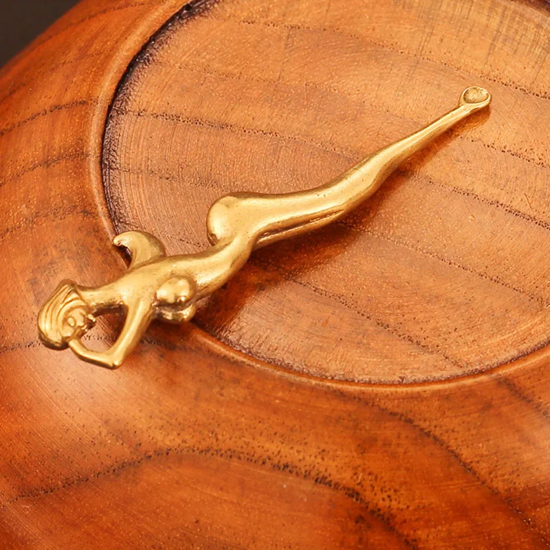 Латунная голая Красивая Женская Ушная ложка брелок кулон медная девочка в форме