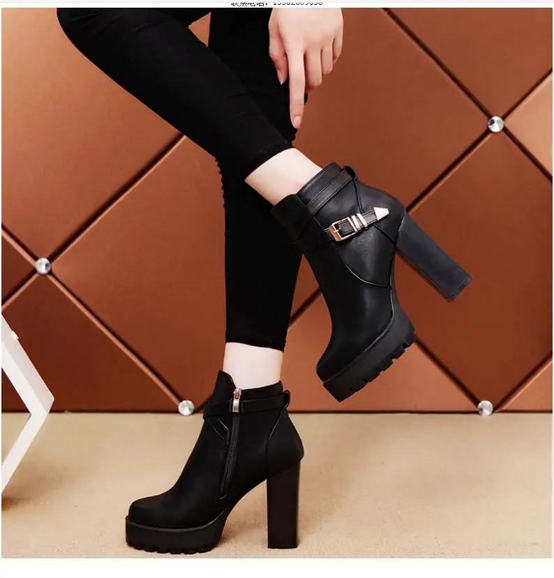 20 21 new high heel side zipper leather women platform ankle boots women round toe shoes autumn and winter Martin short velvet