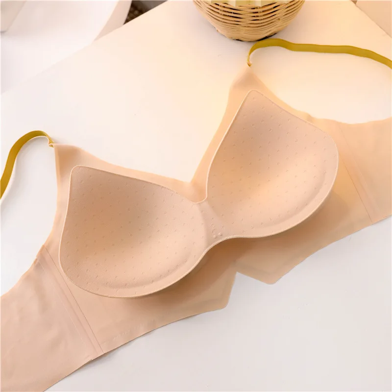 

Latex Pad Cup Bra No Steel Ring Gathered Camisole Style Seamless Women Sports Sleep Letter Underwear 4 Colors Available