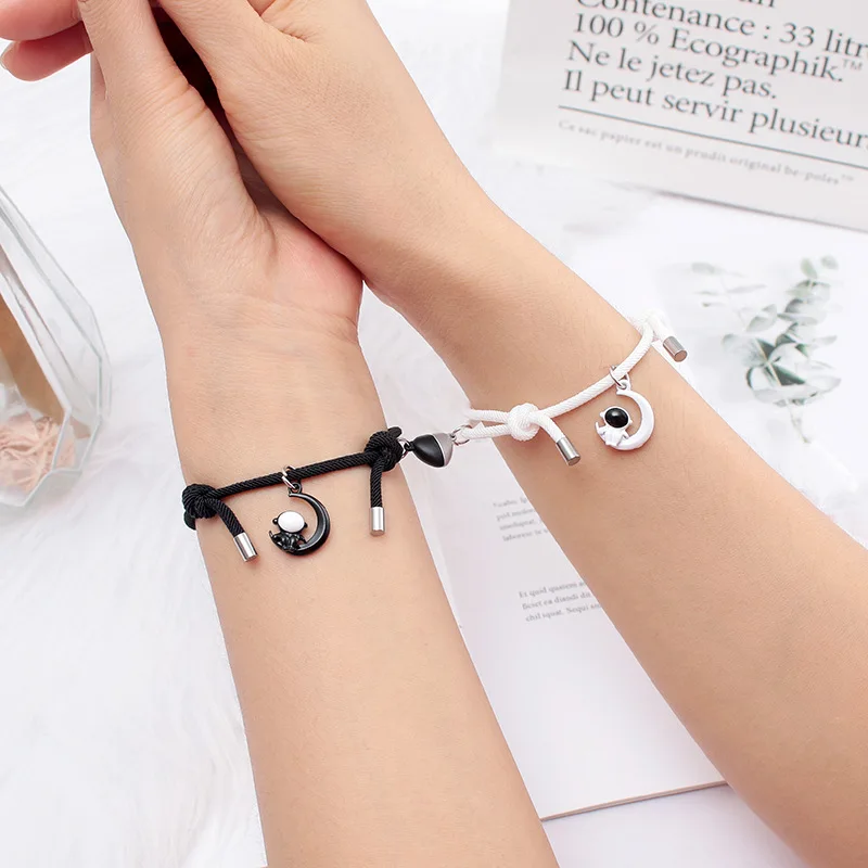 

1 Pair of Astronaut Bracelet for Lovers Women Men 2021 Newest Magnet Charm Barcelates Love Patchwork Jewerly Accessories Gifts