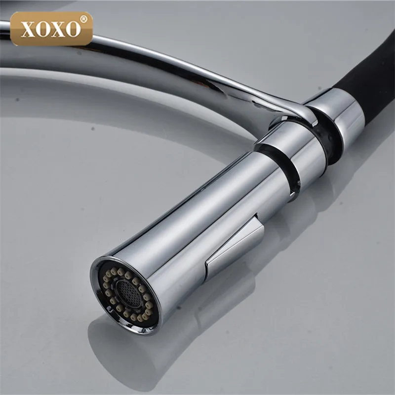

LED Kitchen Faucet with Rubber design chrome Mixer Tap for Sinks Single Handle Pull out Deck Mounted Hot and Cold 83013