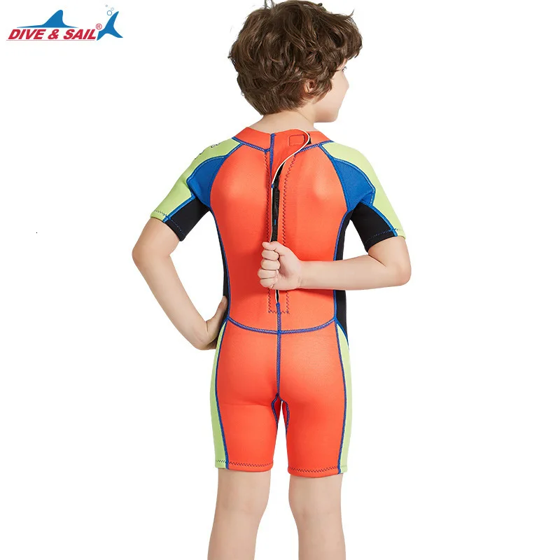 

Diving Wetsuit UV Protection Boys 2.5MM Neoprene Snorkeling Surfing Swimwear Childrens Jumpsuit Short Scuba Dive Jacket Suits