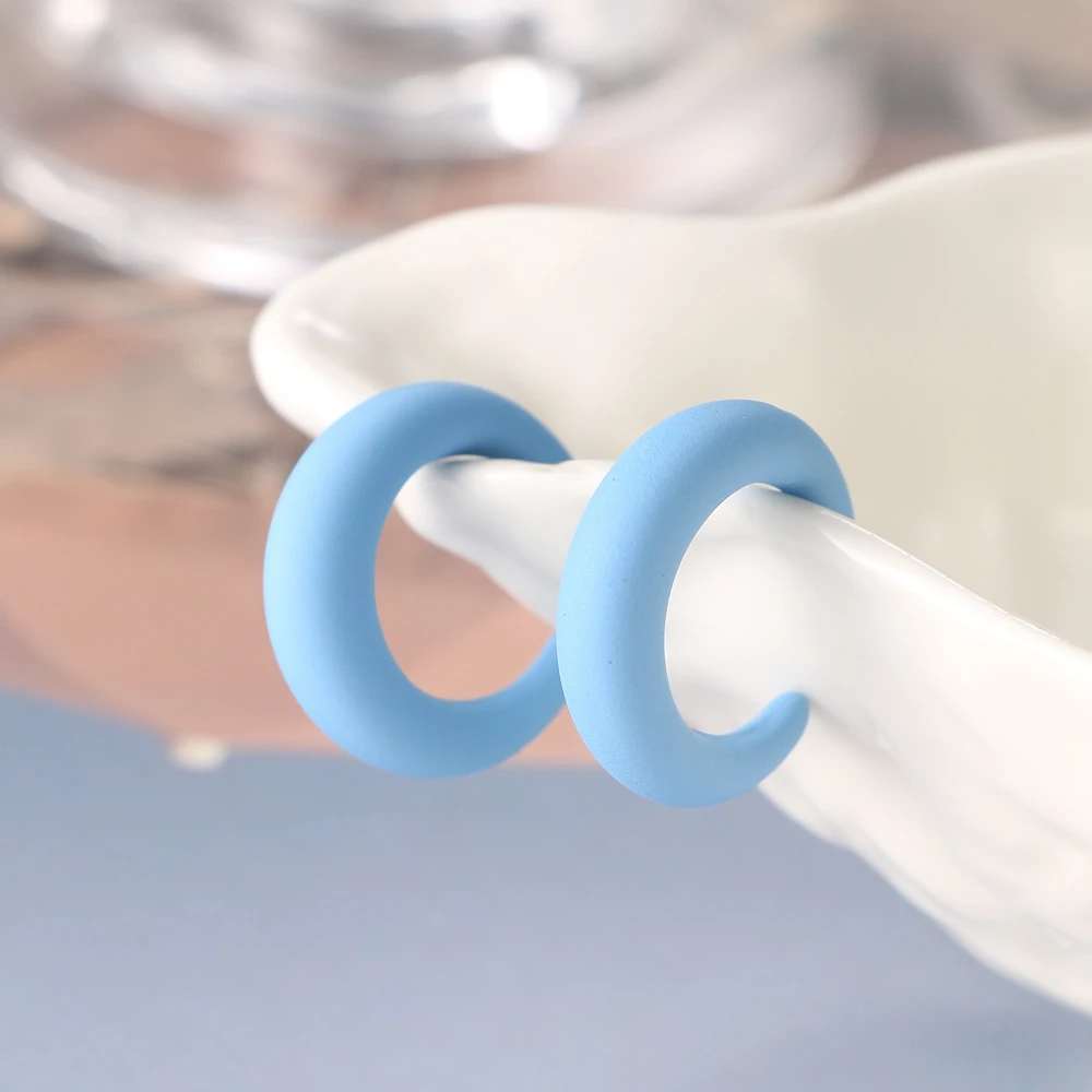 

VKME Hot Selling Women's Butterfly Bow Stud Earrings For Women Exquisite Versatile Female Acrylic Hoop Earring Fashion Jewelry