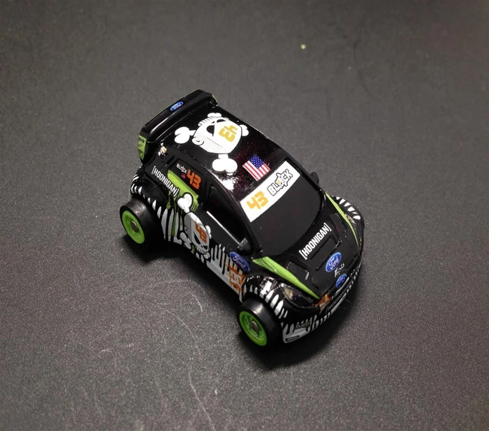 Крутые мини-игрушки на радиоуправлении для мальчиков |