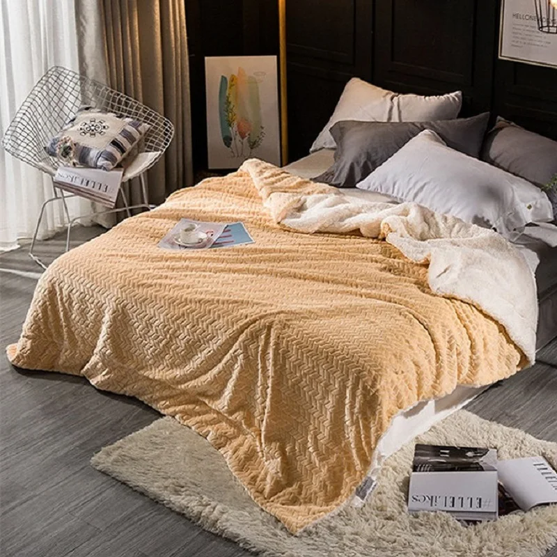 Большое теплое толстое одеяло из овечьей шкуры зимнее покрывало флисовое