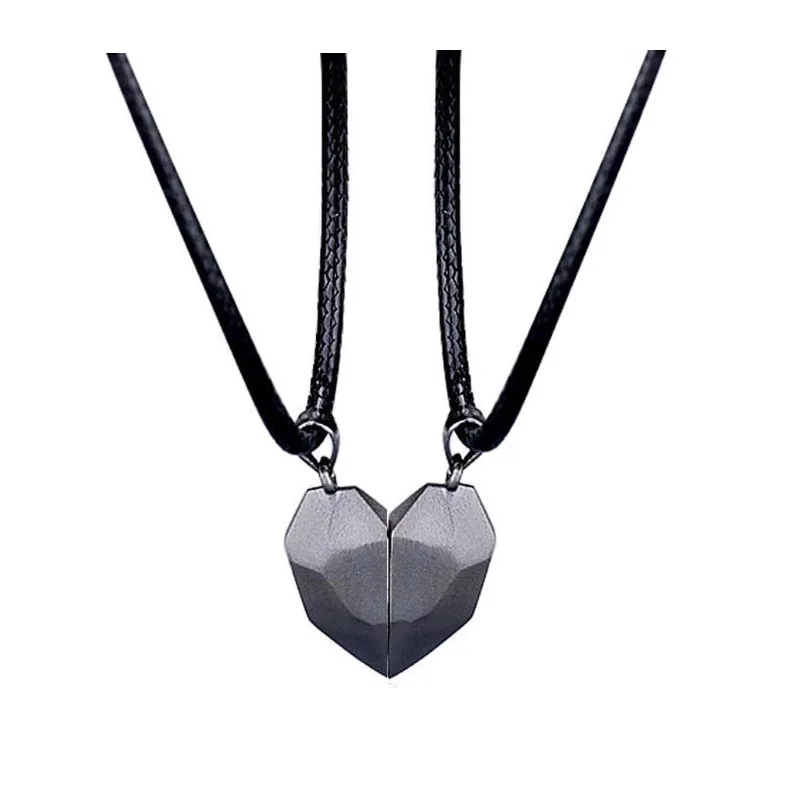 

2021 Jewelry Gifts Creative Couple Broken Heart Stitching Necklace