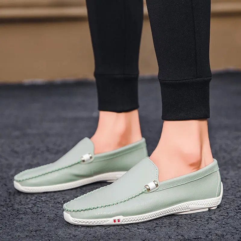 

Shoe men's new trend Korean version of casual leather shoes soft leather soft bottoms a hundred breathable lazy men's shoes