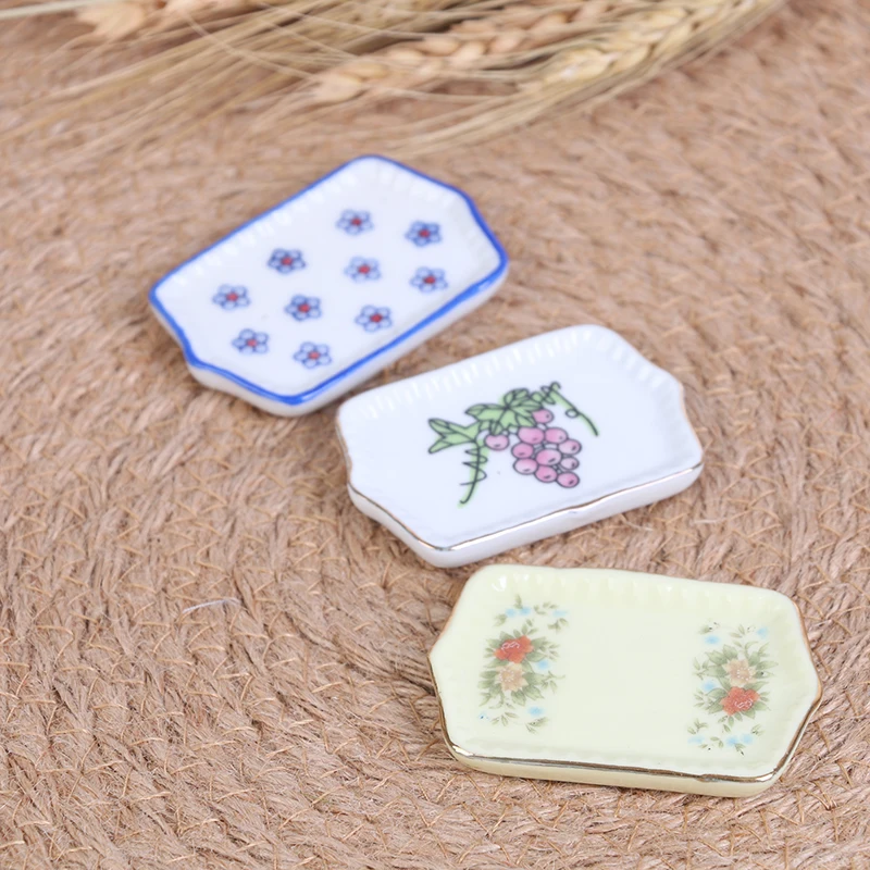 

6*4CM Dollhouse Mini Ceramics Tableware Plates Tray Doll Food Dishes Kitchen Toy Doll House Accessories Kids gift