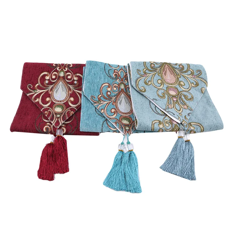 

European Luxury Embroidered Table Flag Polyester Table Runner Tablecloth Embroidered Table Runners Table Flag Dinner Mats