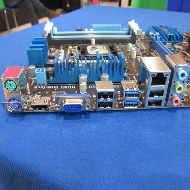 Материнские платы ASUS P8Z77-V LX2 LGA 1155 DDR3 32 ГБ для Intel Z77 P8Z77-V LX2 для настольных ПК, системная плата SATA III PCI-E 3,0 б/у
