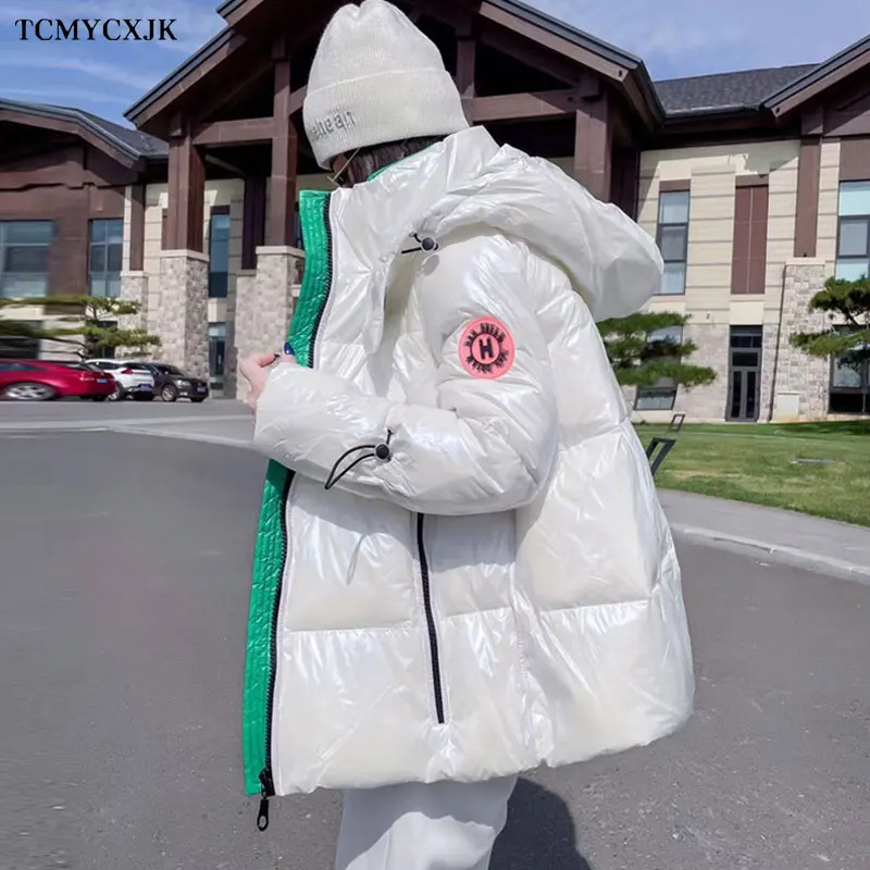 Модная яркая куртка-бомбер для женщин новинка зимы 2021 корейский пуховик из