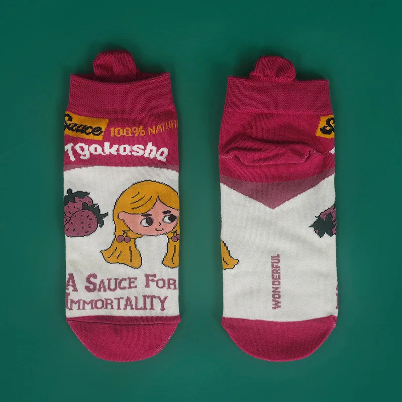 

New magic sauce series cartoon illustration cute Japanese cute personality low help men and women couple socks
