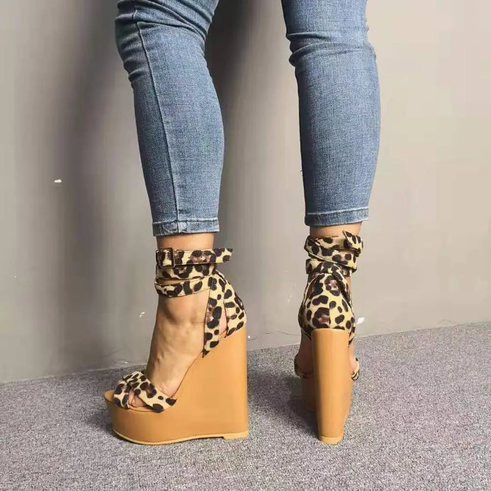 Оригинальные Модные женские босоножки Босоножки на платформе с перекрестной