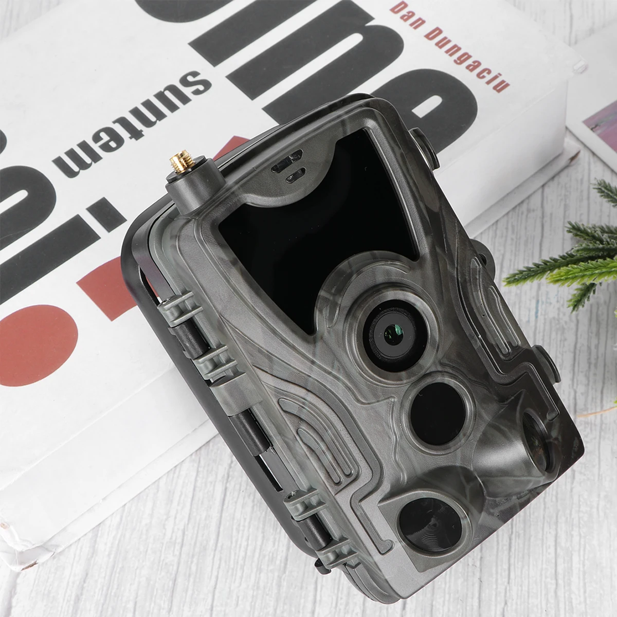 

1 Pc Hunting Camera 8MP 32GB 0.3s Trigger Night Vision Trail Camera Wild Cam Hunting Camera for Hunting Wildlife