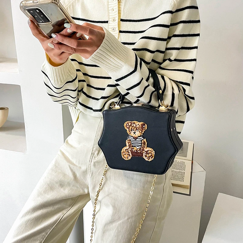 

Роскошные Дизайнерские повседневные модные сумки через плечо с медведем для женщин, мини сумка на плечо в стиле "Лолита", эстетический кошел...