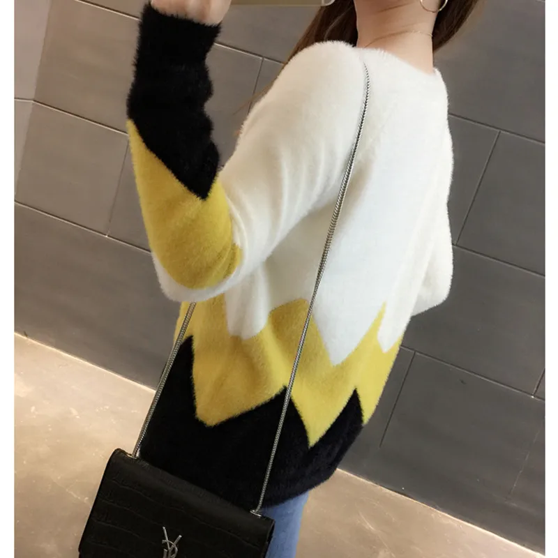 2021 Autumn And Winter New Water Velvet Sweater Women's Head Loose Color Matching Short Knit Bottoming Shirt Tide | Женская одежда