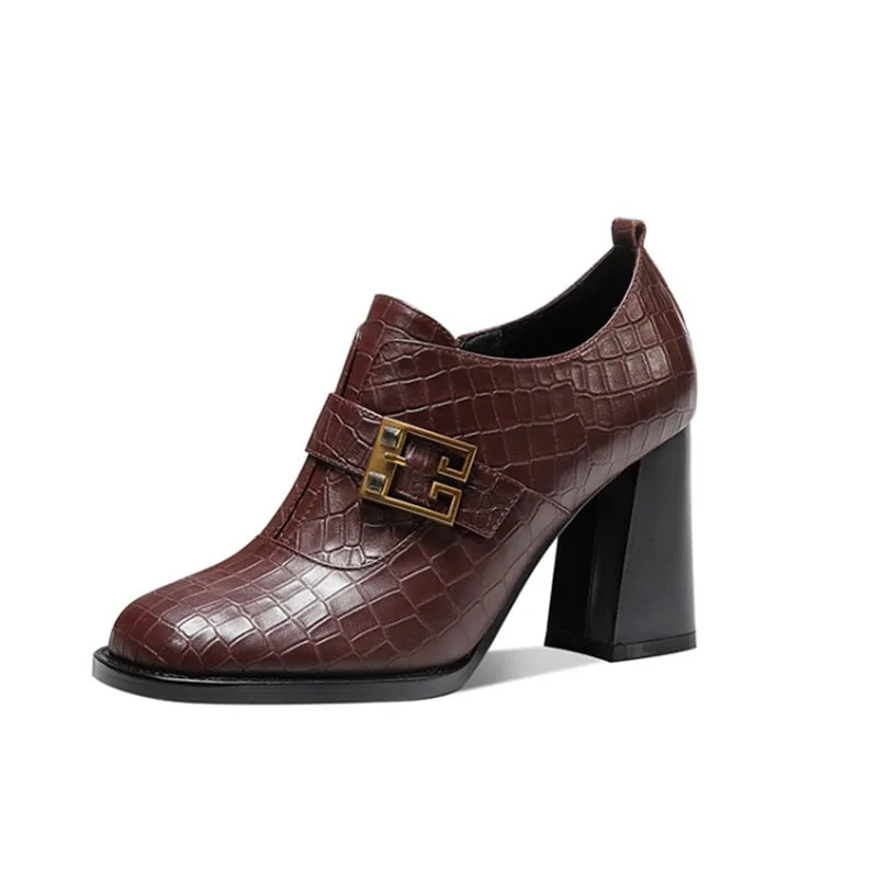 

GPOKHDS 2021 Women Pumps Soft Cow leather Autumn Spring Checkered Metal Decoration Square Heel High Heels Pumps Size 40