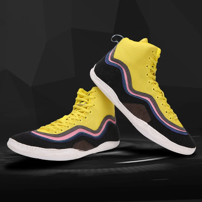 

New Luxury Mens Wrestling Shoes Yellow Athletic Shoes Mesh Boxing Shoes Men Rubber Pro Wrestling Boots Man Wrestling Figures