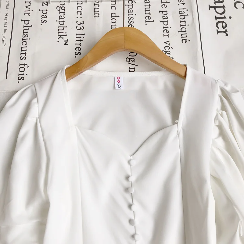 

KUSAHIKI Vintage Square Collar Women Shirt 2021 Spring New Lantern Sleeve Blouse Causal Korean Crop Top Blusas Feminimos 6F233