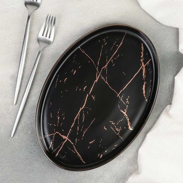 Тарелка для подачи овал Gold 27×18 5×2 см цвет чёрный с золотом | Дом и сад