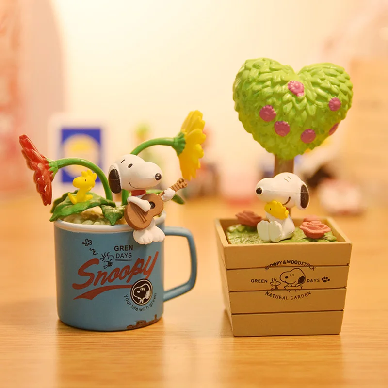 

Charlie's Puppy PEANUT Blind Box Doll Miniature Scene Landscape Mistery Box Anime Action Figures Christmas Decoration Model Toys