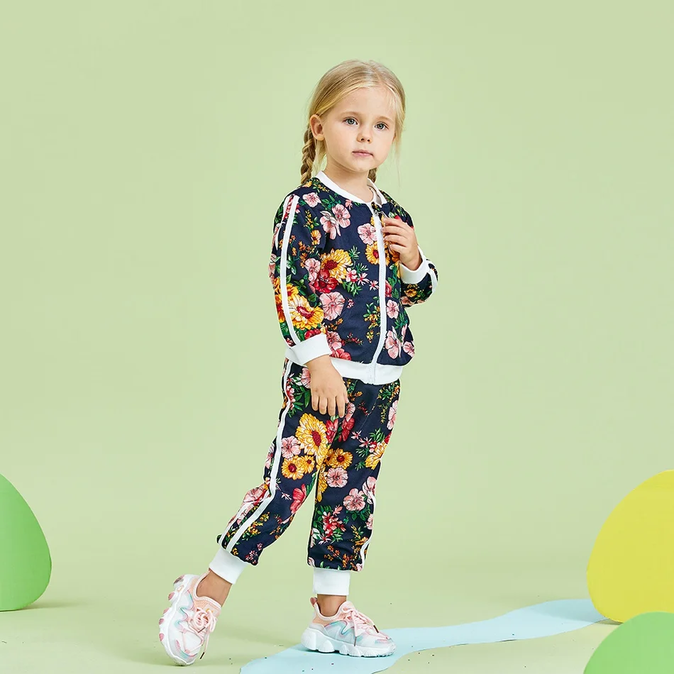 Unilovers New Arrival Spring and Autumn 2021 2-piece Baby Toddler Girl Vintage Floral Allover Jacket and Striped Pants Sets