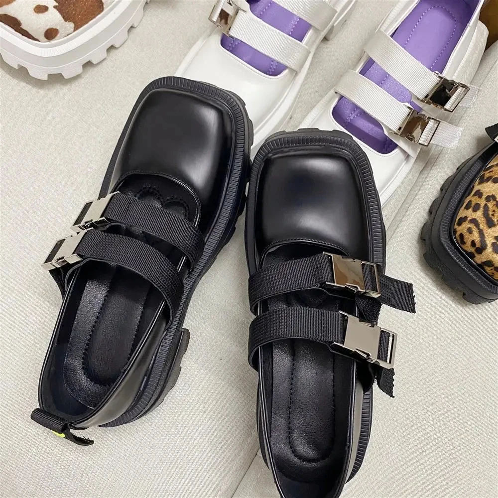 

2021 Spring And Autumn Square Toe Thick-Soled Sports Buckle Mary Jane Shoes Women'S College Style Solid Color Cute Single Shoes
