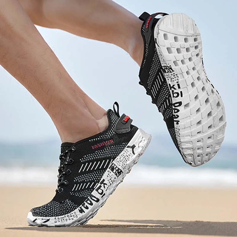

2021 Summer Mens Casual Aqua Shoes Origin Air Mesh Sneakers Fashion Foam Footwear Black Beach Sandal Water Fisherman Breathable