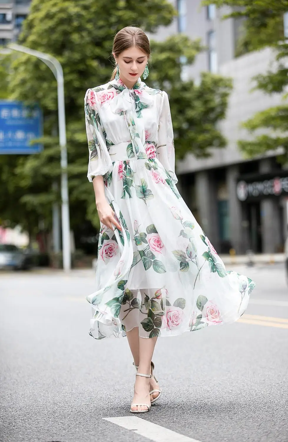 Designer Charming Holiday Dresses Women's Lantern Sleeve Rose Flower Printed Festa Vestidos Noble Midi Robe